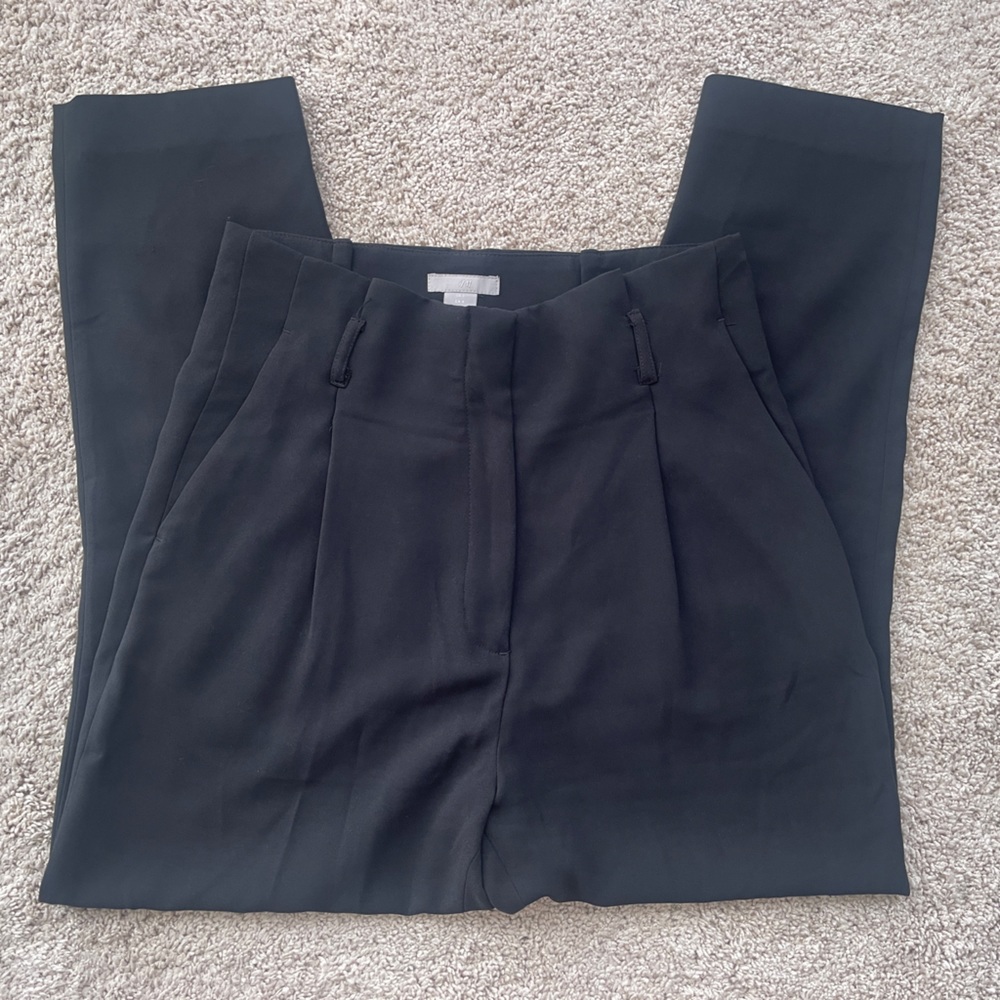 H&M pleated front high waisted trousers size 6